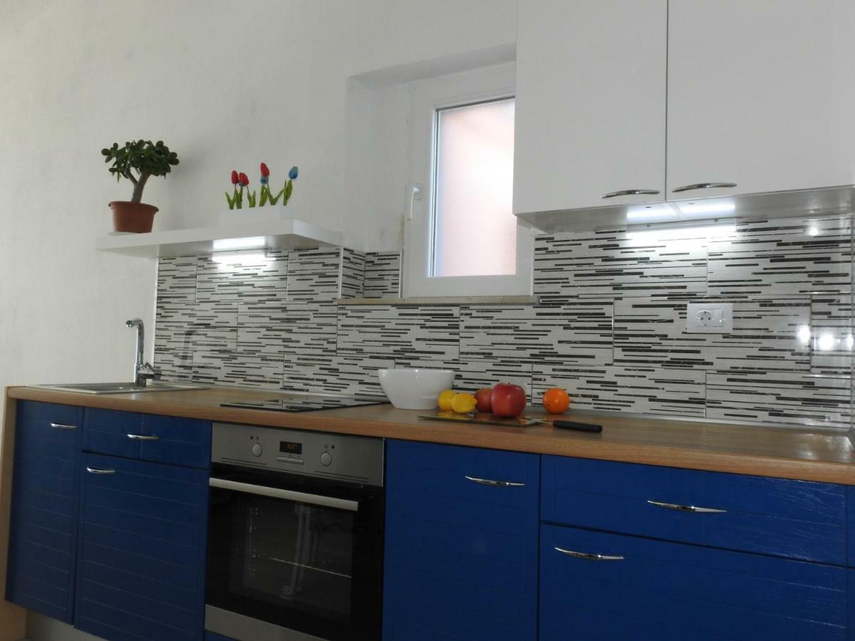 Sunrise Vid Apartment ดูกีรัท ภายนอก รูปภาพ